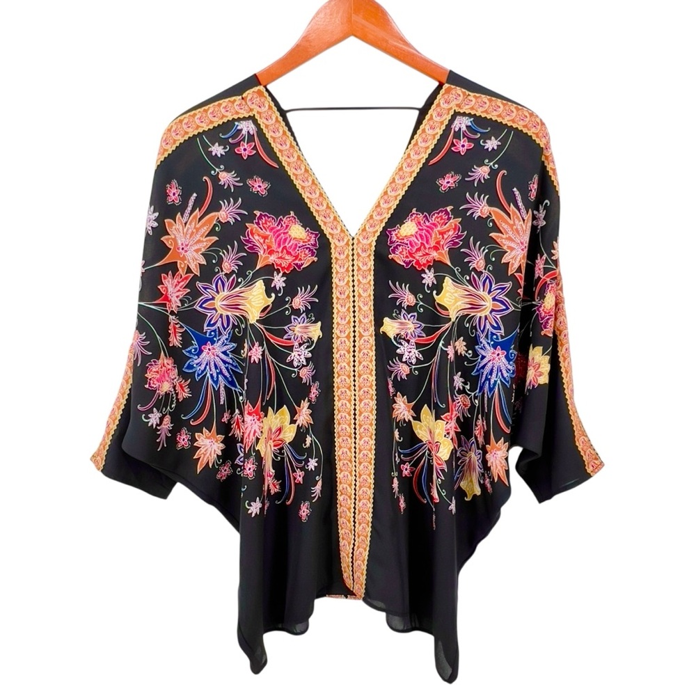 Rose + Olive Kaftan Top Sz M Black Colorful Whimsical Floral Boho Print V Neck